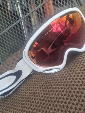 Oakley White Snow Goggles with Red Mirrored Lens